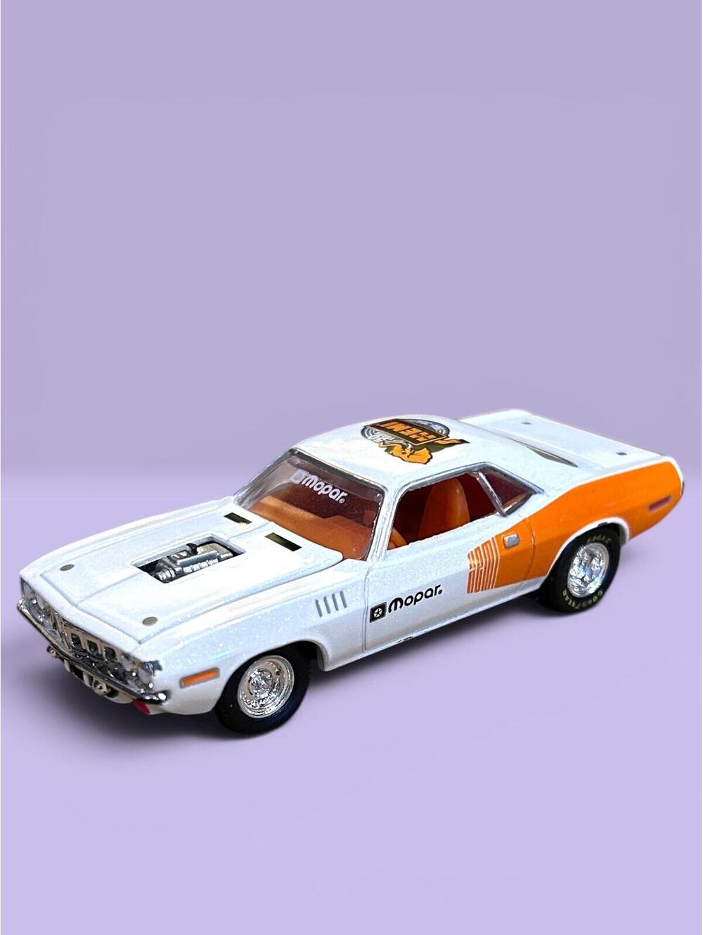 Hot Wheels M2 Machines 1971 Plymouth Hemi Cuda Diecast Car